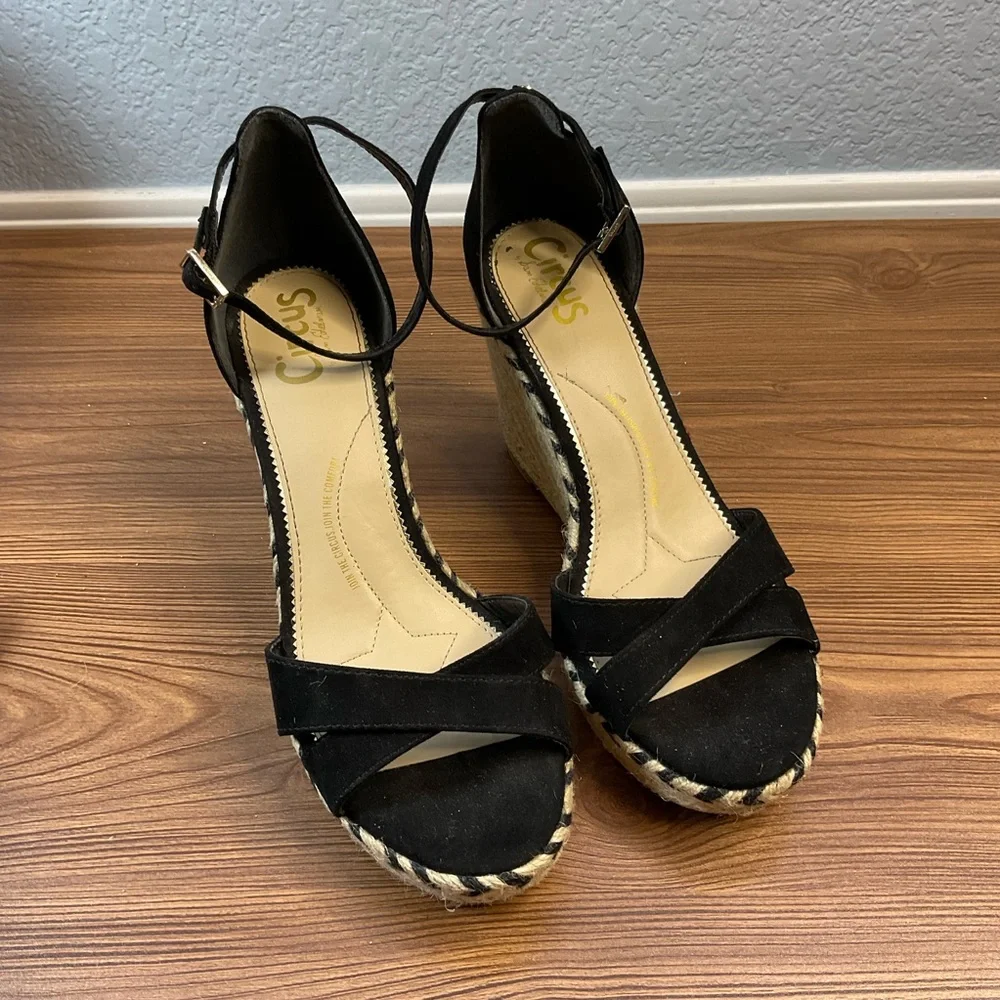 Circus by Sam Edelman Black Wedge Sandals size 8.5 twine